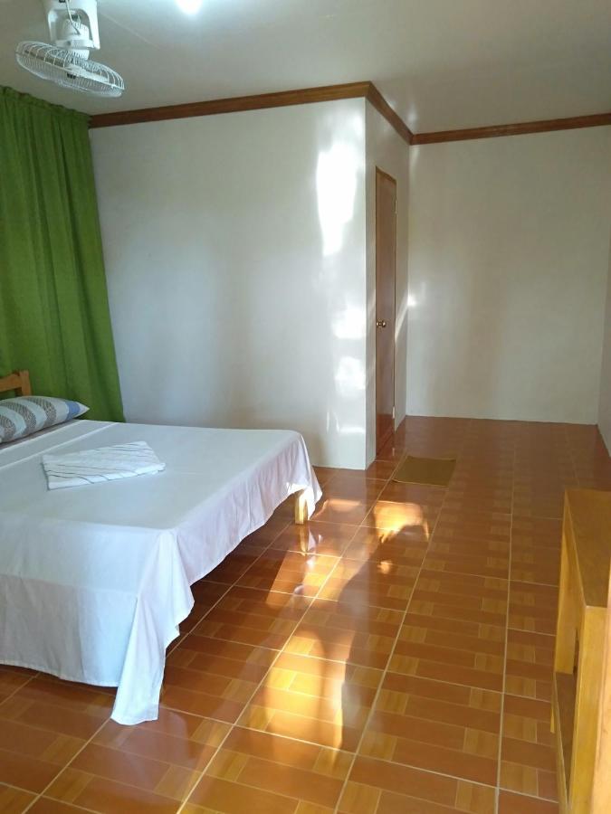Gold Star Inn Siquijor Extérieur photo